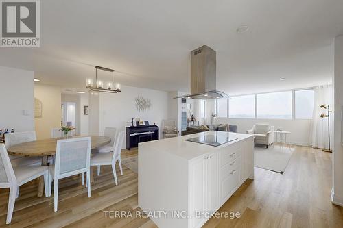 2502 - 80 Antibes Drive, Toronto, ON - Indoor Photo Showing Dining Room