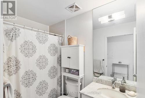 412 - 51 East Liberty Street, Toronto, ON - Indoor Photo Showing Bathroom