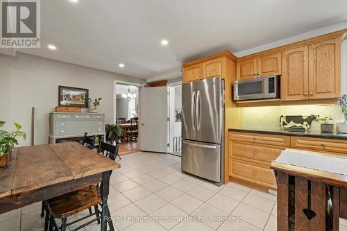 105 Quebec Street, Goderich (Goderich (Town)), ON - Indoor Photo Showing Kitchen