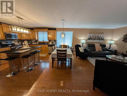 110 Milton Seiler Crescent, Minto, ON - Indoor