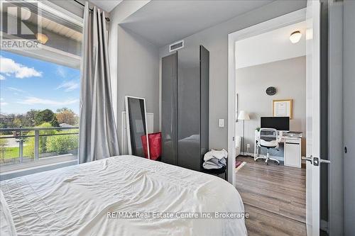 420 - 457 Plains Road W, Burlington (Lasalle), ON - Indoor Photo Showing Bedroom