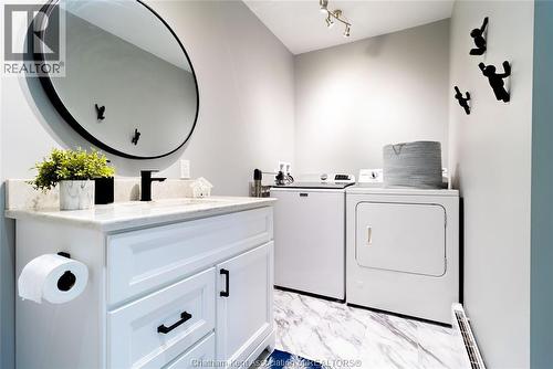 22 Joplyn Street, Chatham, ON - Indoor Photo Showing Laundry Room