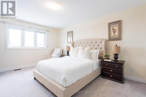 12 Hutton Crescent, Essa, ON - Indoor Photo Showing Bedroom