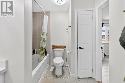 439 Cavanagh Lane, Milton, ON - Indoor Photo Showing Bathroom