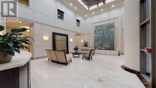 615 - 18 Holmes Avenue, Toronto, ON - Indoor Photo Showing Other Room