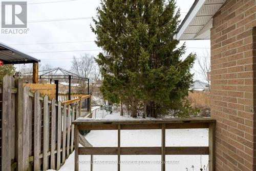 896 Muirfield Crescent, Kingston (East Gardiners Rd), ON - Outdoor With Exterior