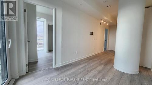418 - 1 Fairview Road E, Mississauga, ON - Indoor Photo Showing Other Room