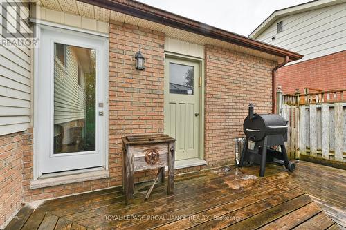 22 Briarwood Crescent, Belleville (Belleville Ward), ON - Outdoor With Exterior