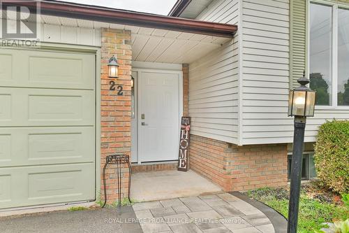 22 Briarwood Crescent, Belleville (Belleville Ward), ON - Outdoor With Exterior
