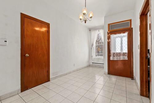 Living room - 1026  - 1030 Av. D'Oxford, Montréal (Côte-Des-Neiges/Notre-Dame-De-Grâce), QC - Indoor Photo Showing Other Room