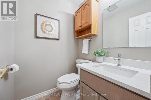 43 Brady Lane, Guelph (Kortright East), ON - Indoor Photo Showing Bathroom