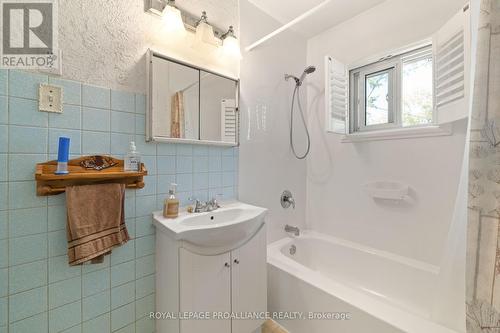 473 County Rd 19, Prince Edward County (Ameliasburg Ward), ON - Indoor Photo Showing Bathroom