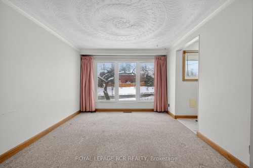 159 Penn Avenue, Newmarket, ON 