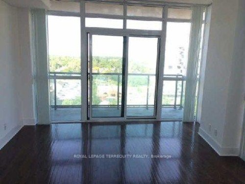 1302-26 Norton Avenue, Toronto, ON - Indoor Photo Showing Other Room