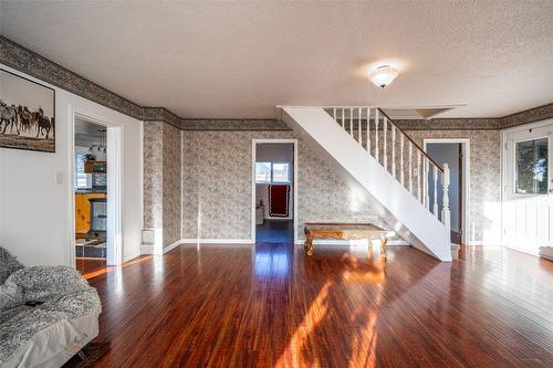 4435 Hallam Road, Armstrong, BC - Indoor