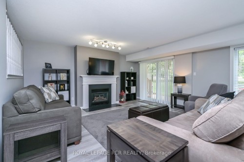 114 Green Briar Road, New Tecumseth, ON - Indoor Photo Showing Living Room With Fireplace