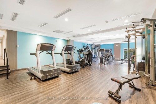 910-150 Main Street W, Hamilton, ON - Indoor Photo Showing Gym Room