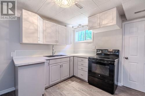 828 Dominion Avenue, Midland, ON - Indoor Photo Showing Kitchen With Double Sink