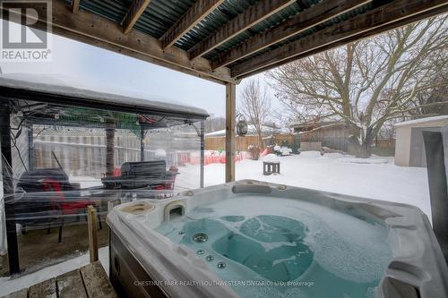 123 Kingswood Drive, Kitchener, ON - 