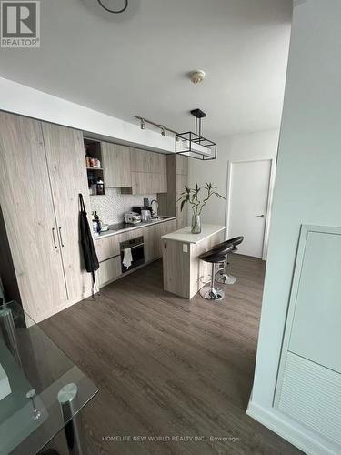 3702 - 1 Yorkville Avenue, Toronto, ON - Indoor Photo Showing Other Room