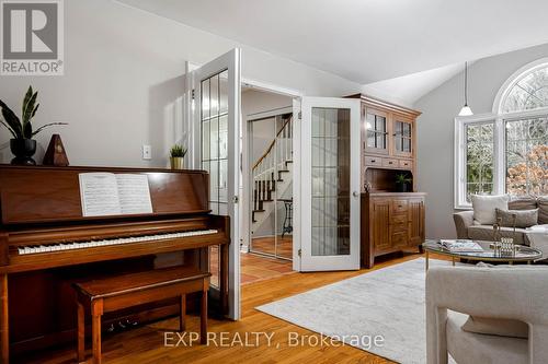 994359 Mono-Adjala Townline, Adjala-Tosorontio, ON - Indoor