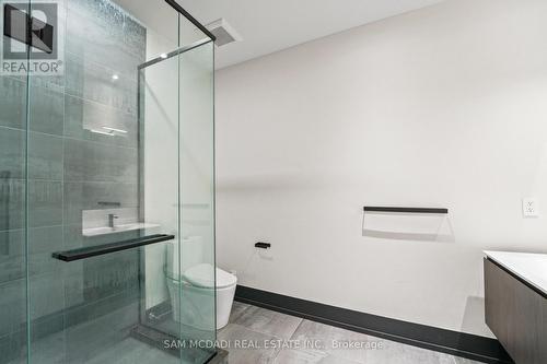 417 Union Street, Oakville, ON - Indoor Photo Showing Bathroom