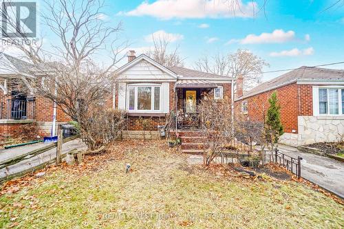 8 Struthers Street, Toronto, ON - Outdoor