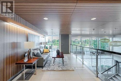 310 - 3028 Creekshore Common, Oakville, ON - Indoor Photo Showing Other Room