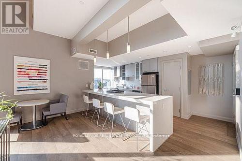 310 - 3028 Creekshore Common, Oakville, ON - Indoor