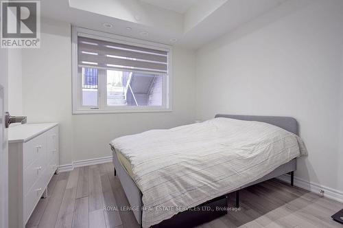 123 - 349 Wheat Boom Drive E, Oakville, ON - Indoor Photo Showing Bedroom