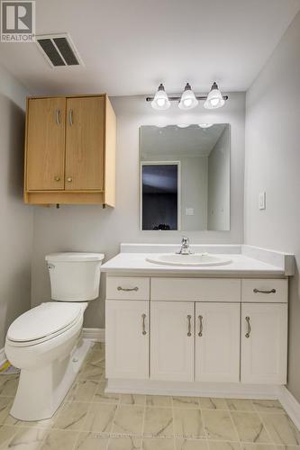 507 - 260 Sheldon Avenue N, Kitchener, ON - Indoor Photo Showing Bathroom