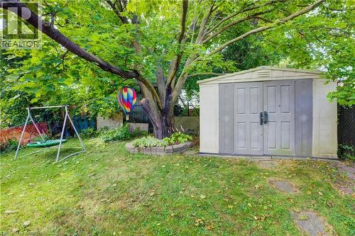 123 Kingswood Drive, Kitchener, ON - Outdoor