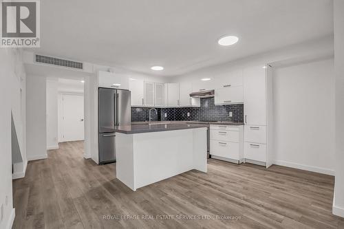 A - 439 Winona Drive, Toronto, ON - Indoor Photo Showing Kitchen With Upgraded Kitchen