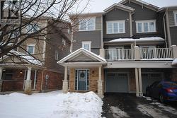 14 TABERET CRESCENT  Oshawa, ON L1L 0G5