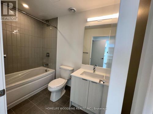 713 - 225 Malta Avenue, Brampton, ON - Indoor Photo Showing Bathroom