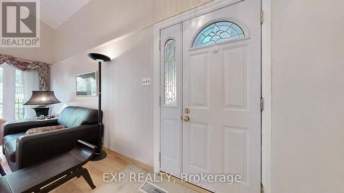 6 Abbottswood Road, Toronto, ON - Indoor Photo Showing Other Room