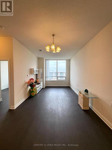 960 - 1 Sun Yat Sen Avenue, Markham, ON - Indoor Photo Showing Other Room