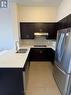 960 - 1 Sun Yat Sen Avenue, Markham, ON  - Indoor Photo Showing Kitchen With Double Sink 