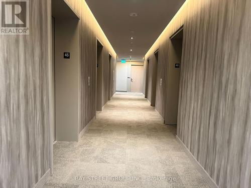 4601 - 8 Interchange Way, Vaughan, ON - Indoor Photo Showing Other Room