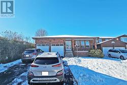 2594 PRIVET COURT  Mississauga, ON L5B 2Z4