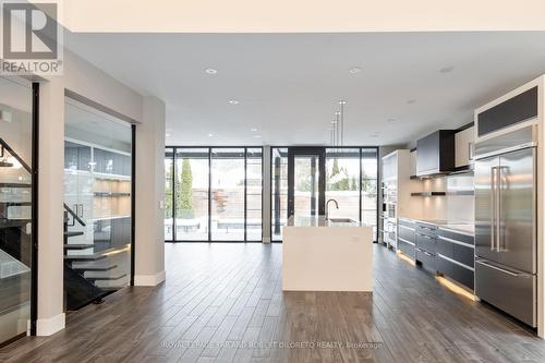 301 Waterstone Place, London North (North Q), ON - Indoor