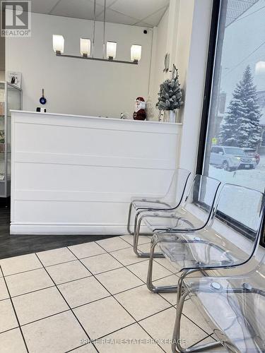 4 - 243 Wharncliffe Road N, London North (North N), ON 