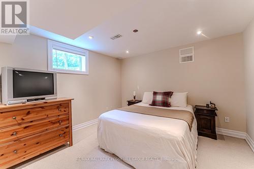 1338 Spyglass Point Road, Ramara, ON - Indoor Photo Showing Bedroom