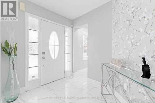 39 Fenchurch Drive, Brampton, ON - Indoor Photo Showing Other Room