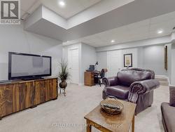 Large multi-purpose rec room! - 