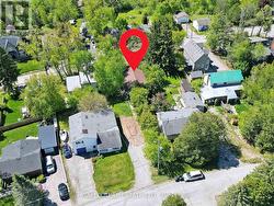 Almost hidden from Windsor  24.7' x 80' driveway! - 