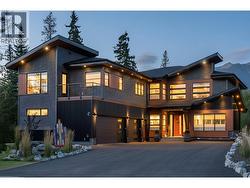 4 SUNSET Lane  Fernie, BC V0B 1M1