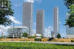 1105 - 905 PORTAGE PARKWAY  Vaughan, ON L4K 0J7