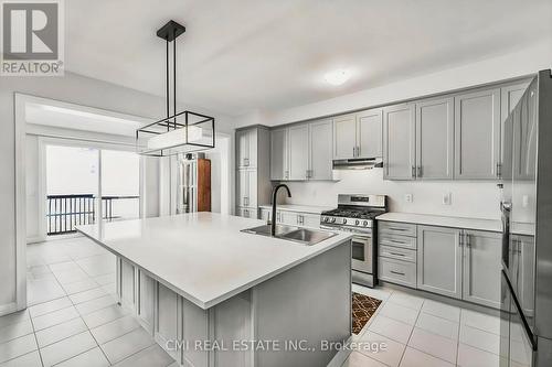 1403 Upper Thames Drive, Woodstock, ON - Indoor Photo Showing Kitchen With Double Sink