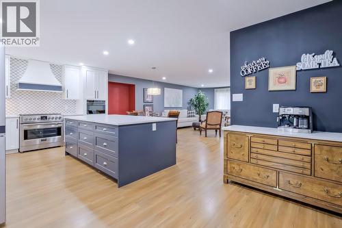 2830 Paris Street, Penticton, BC - Indoor Photo Showing Kitchen